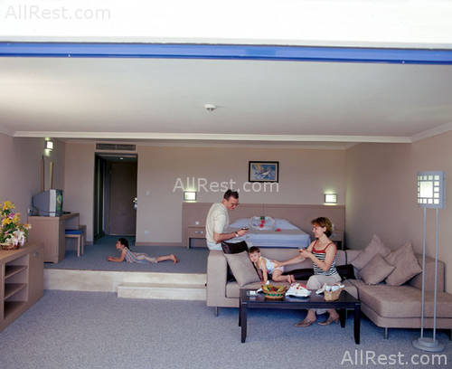 Catamaran Resort Hotel 8